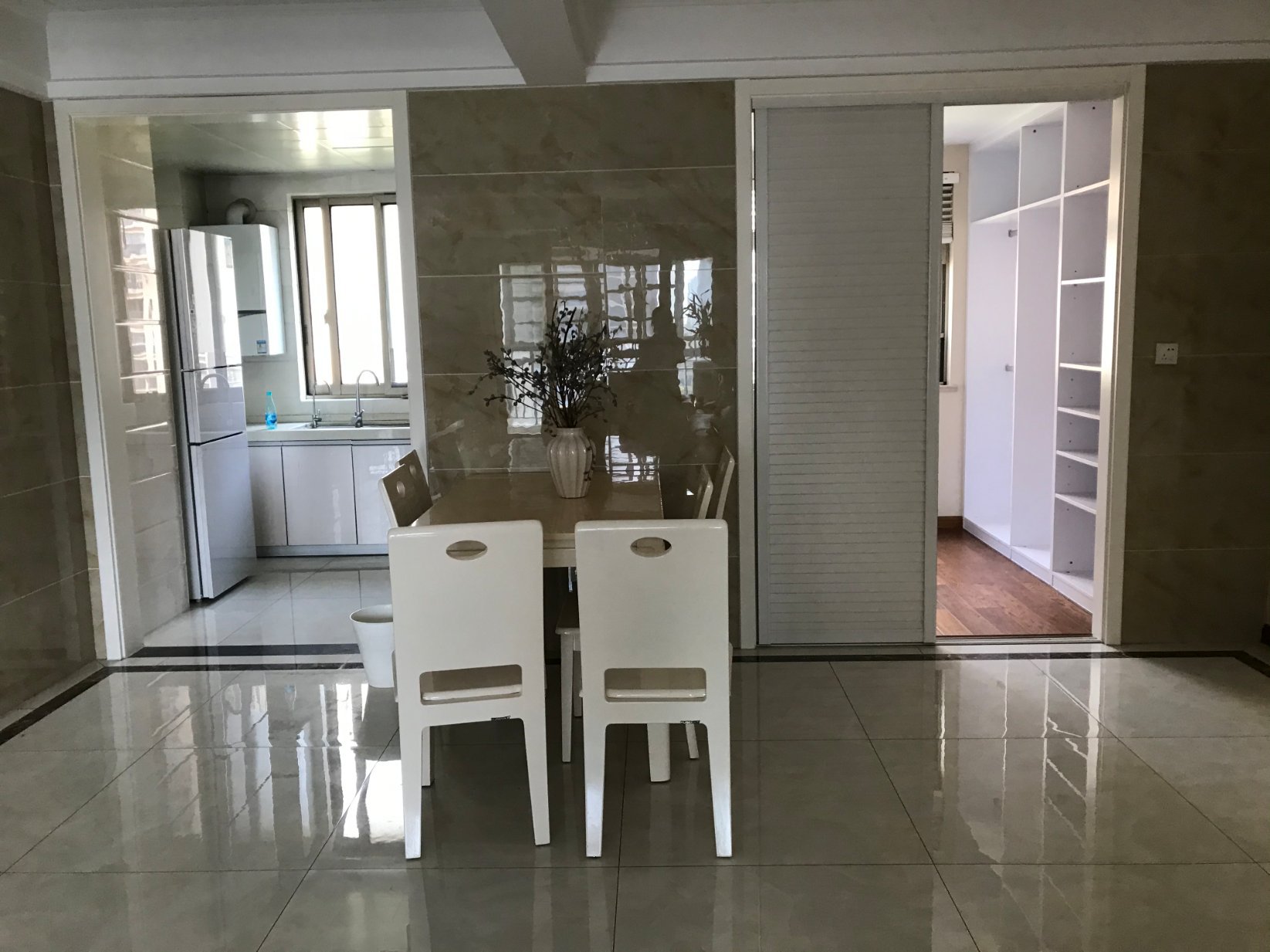 城西大盘锦绣江山豪装三房，好楼层，满二