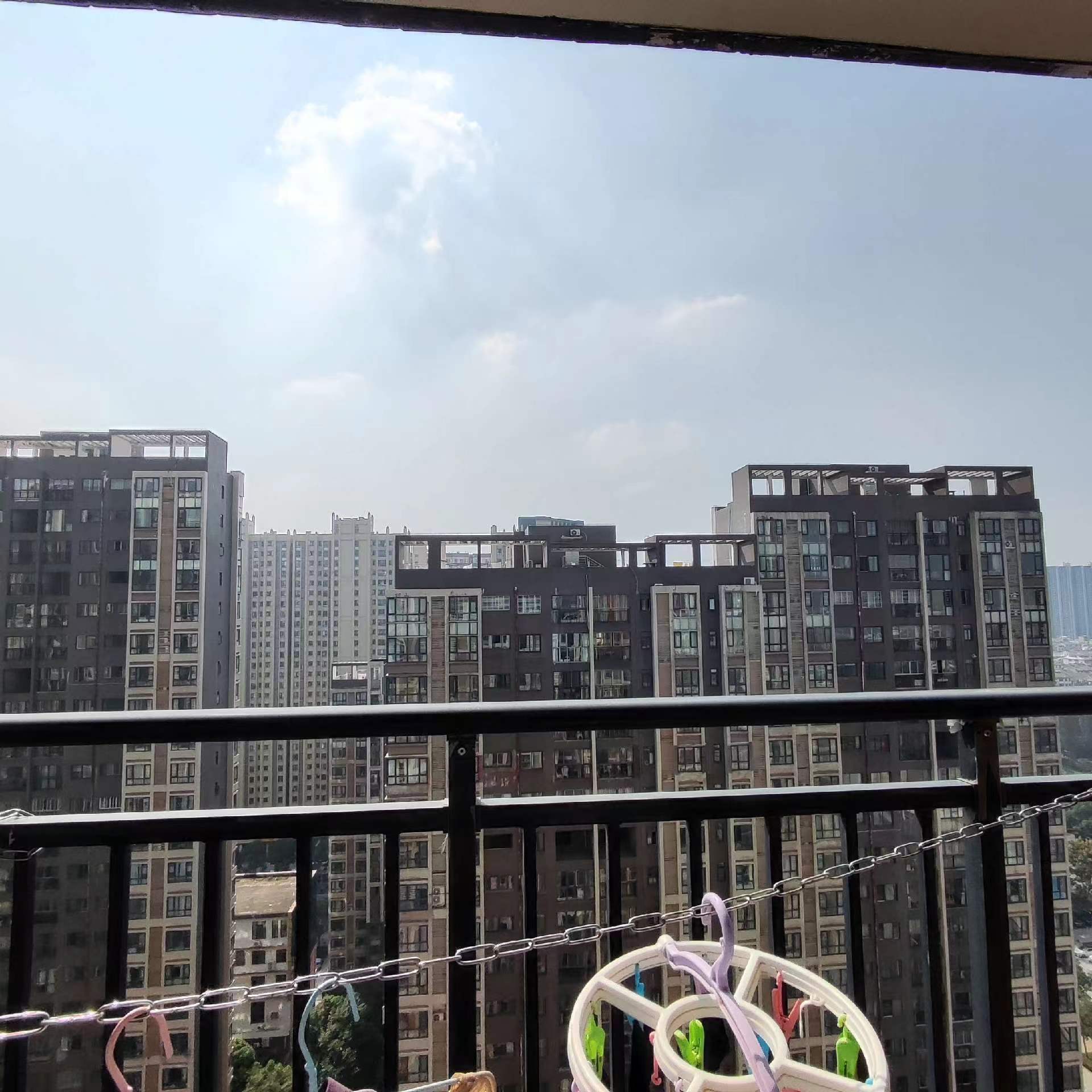 和合国际.毛坯三房.证件满二.看房方便