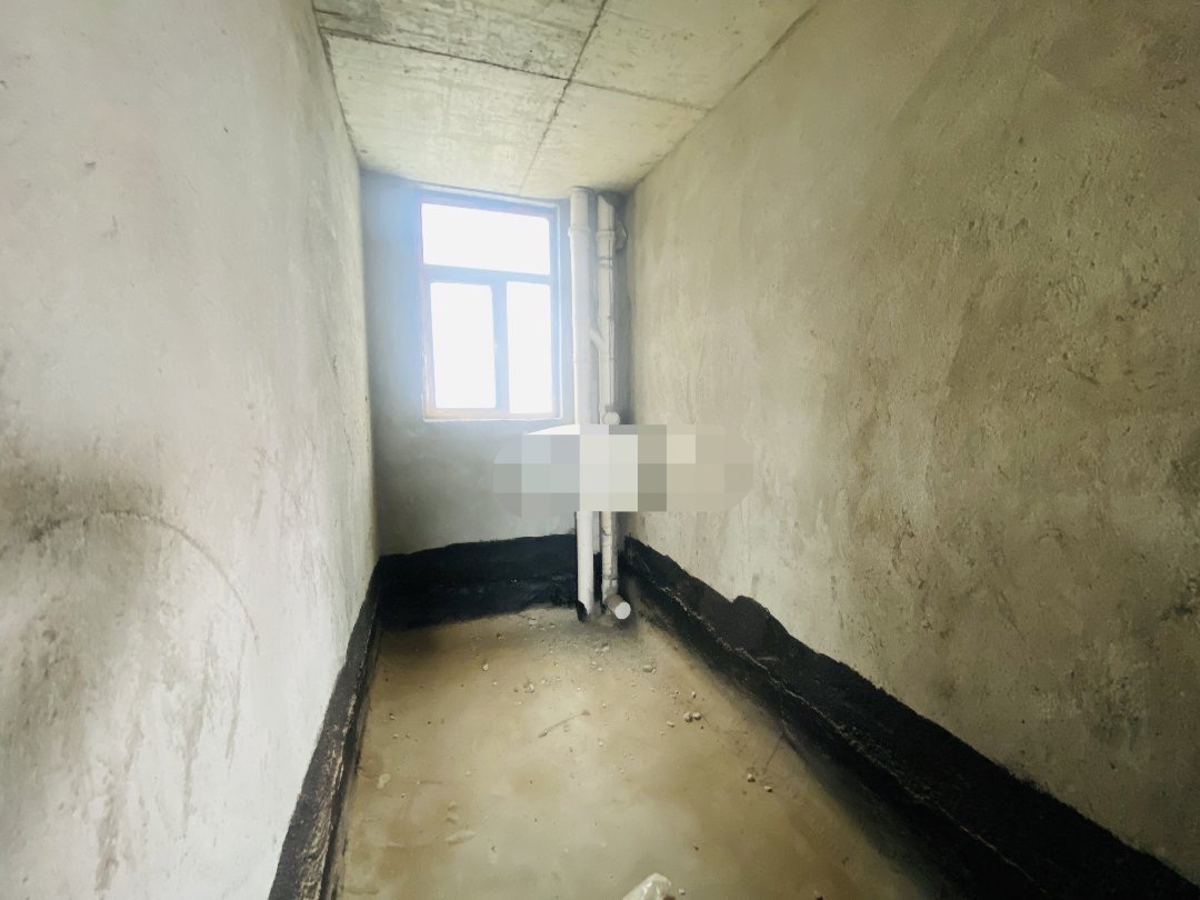 ​降价了降价了，城南，沔阳清‮园华‬，小‬高层，1梯1户，降到6300一平，采光‬好