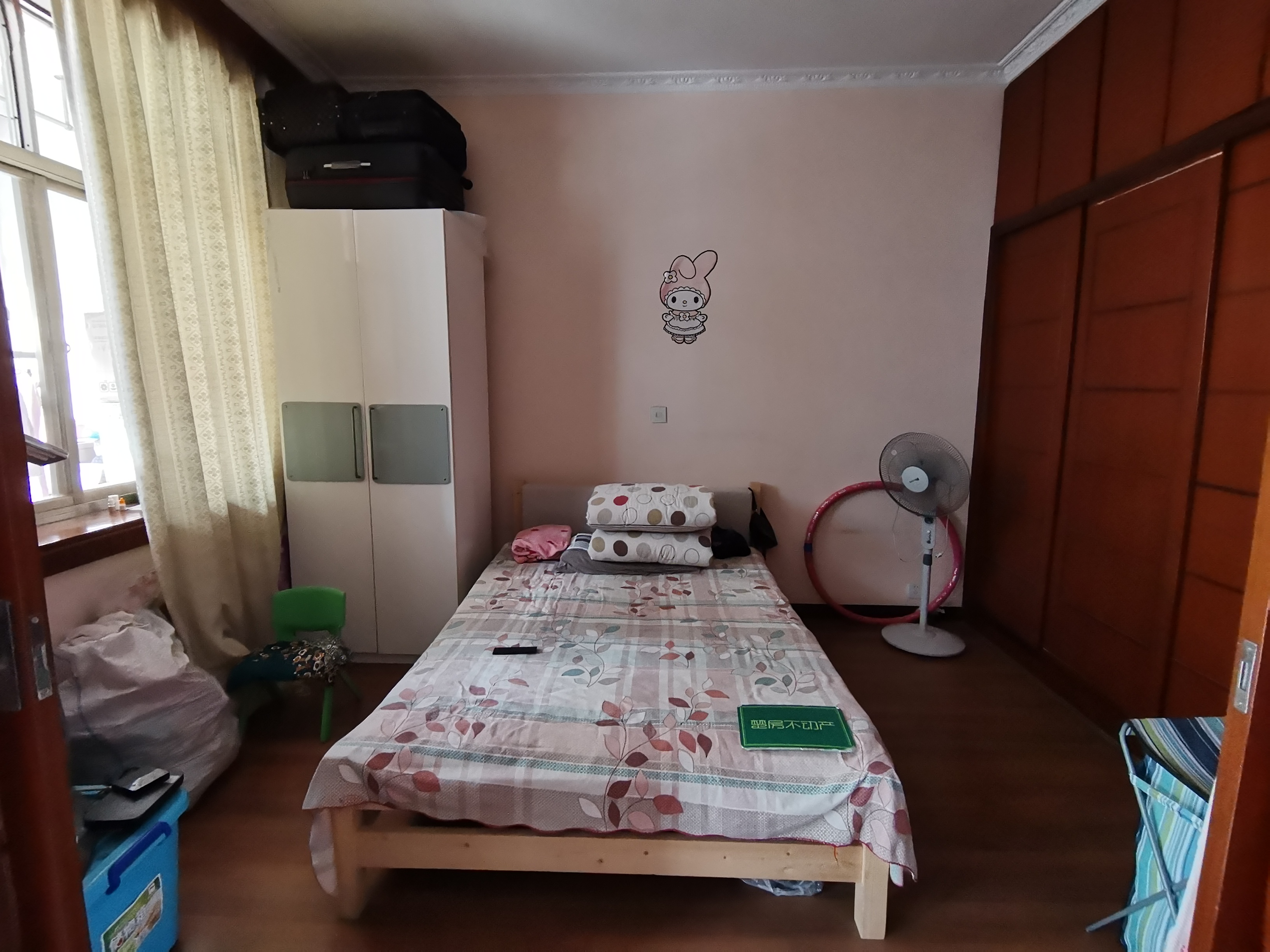 干河社区卫生服务宿舍精装四房中间楼层房东诚意出售