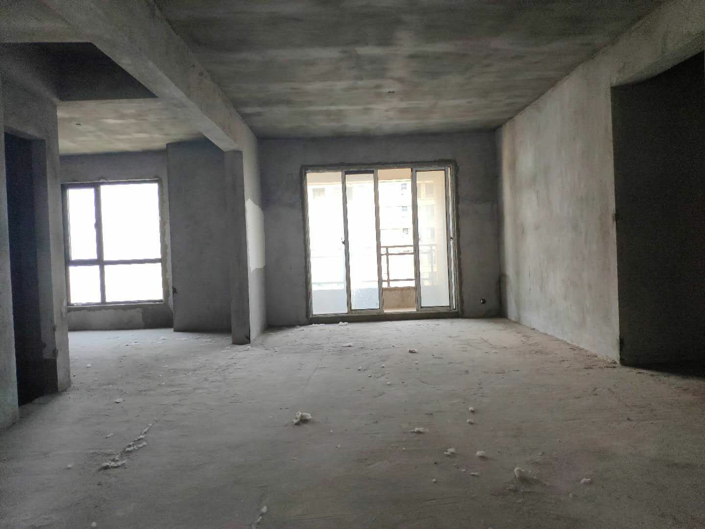 品质楼盘，御台公馆，户型好，采光好