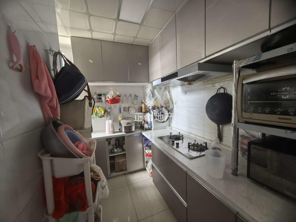 降价了，城南好地段，天诚缘，精装三房，电梯好楼层21楼，成色新，证满五