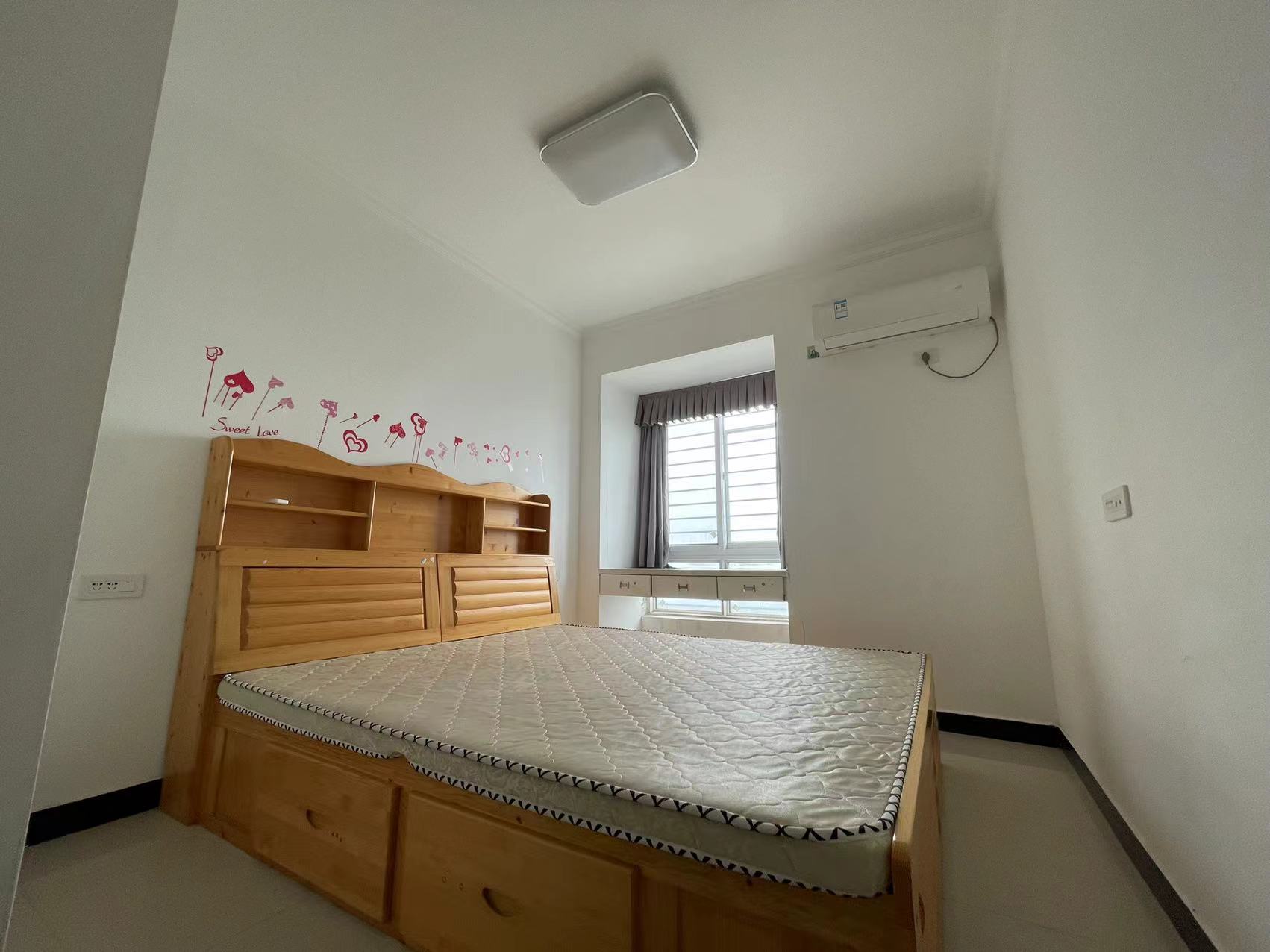 漫城林语带装修小两房小户型好出租自住都可