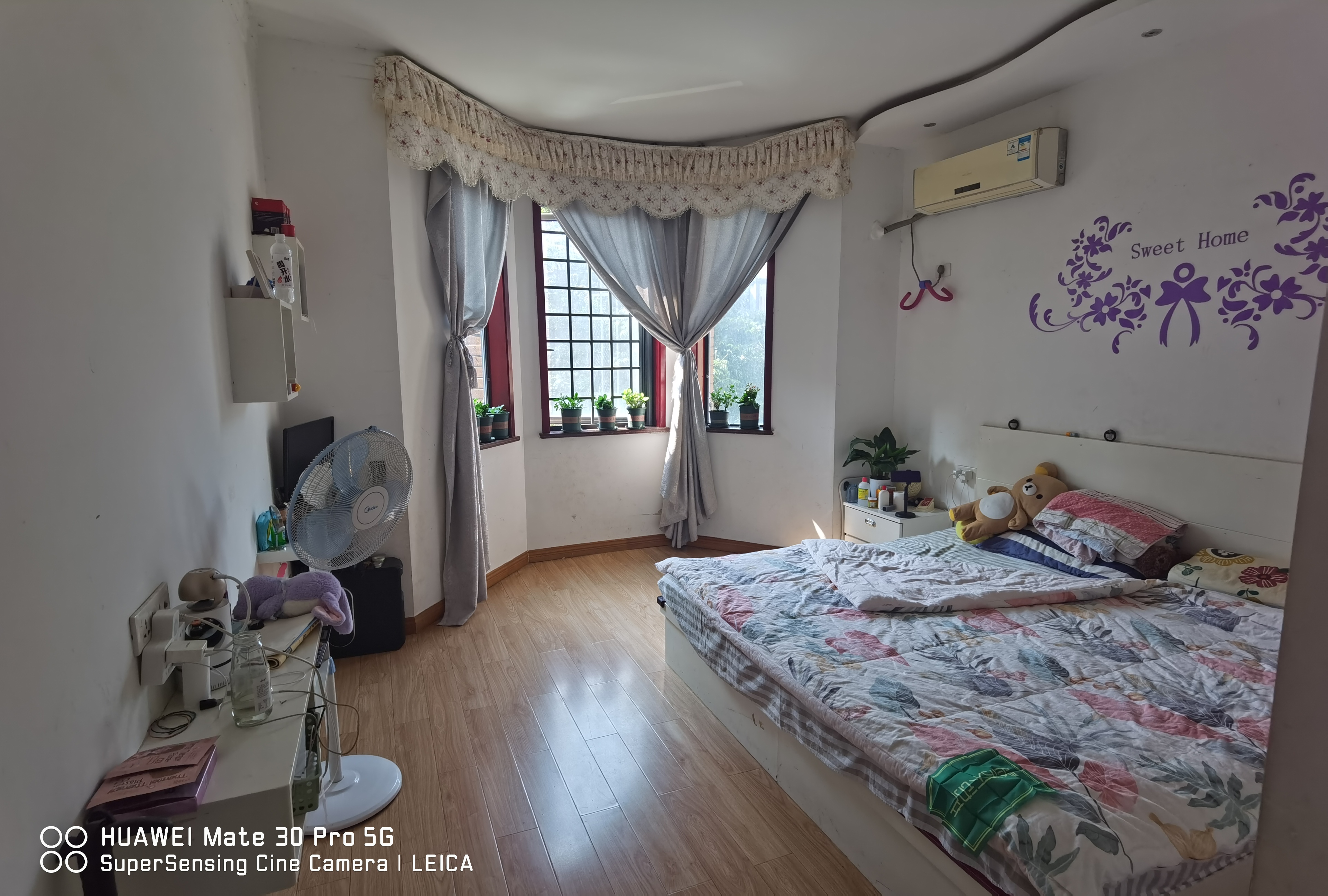 绿地华庭锦城，花园洋房，好楼层，证满二，看房方便