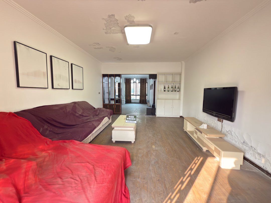 诚心出售，城南，青青家园，步梯四楼，精装两房，