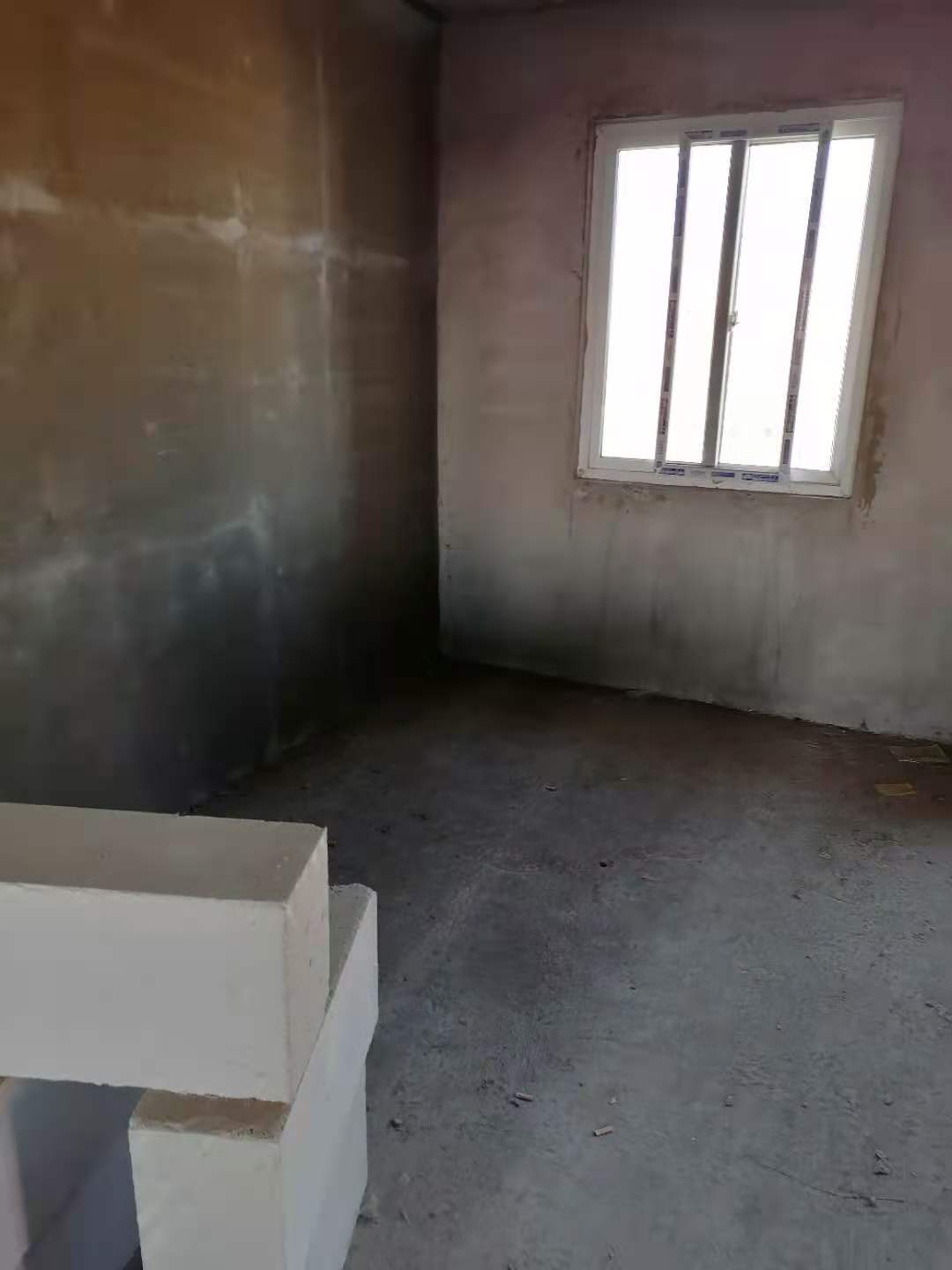 仙桃一中对面 房毛坯大三房单价5字头证件满五