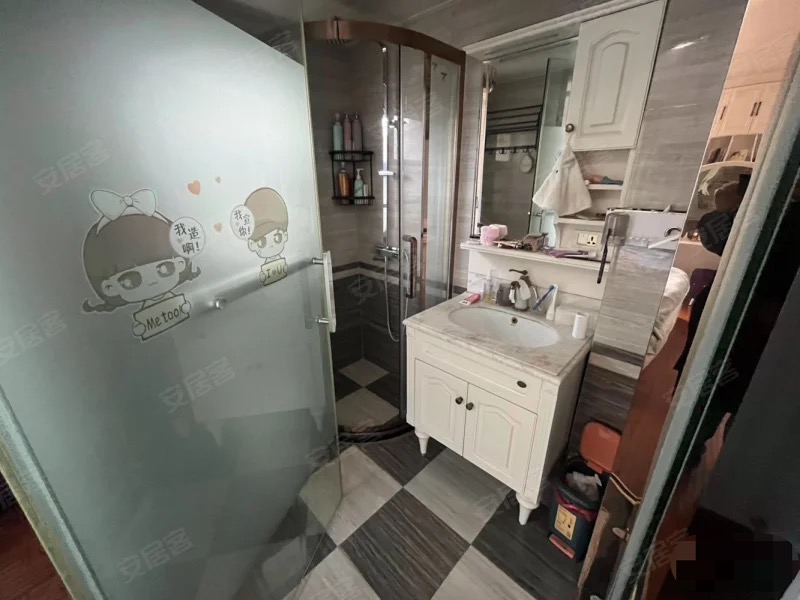 336，城南，御台公馆，精装3房2卫，好楼层，保养好，拎包即住！南北通透