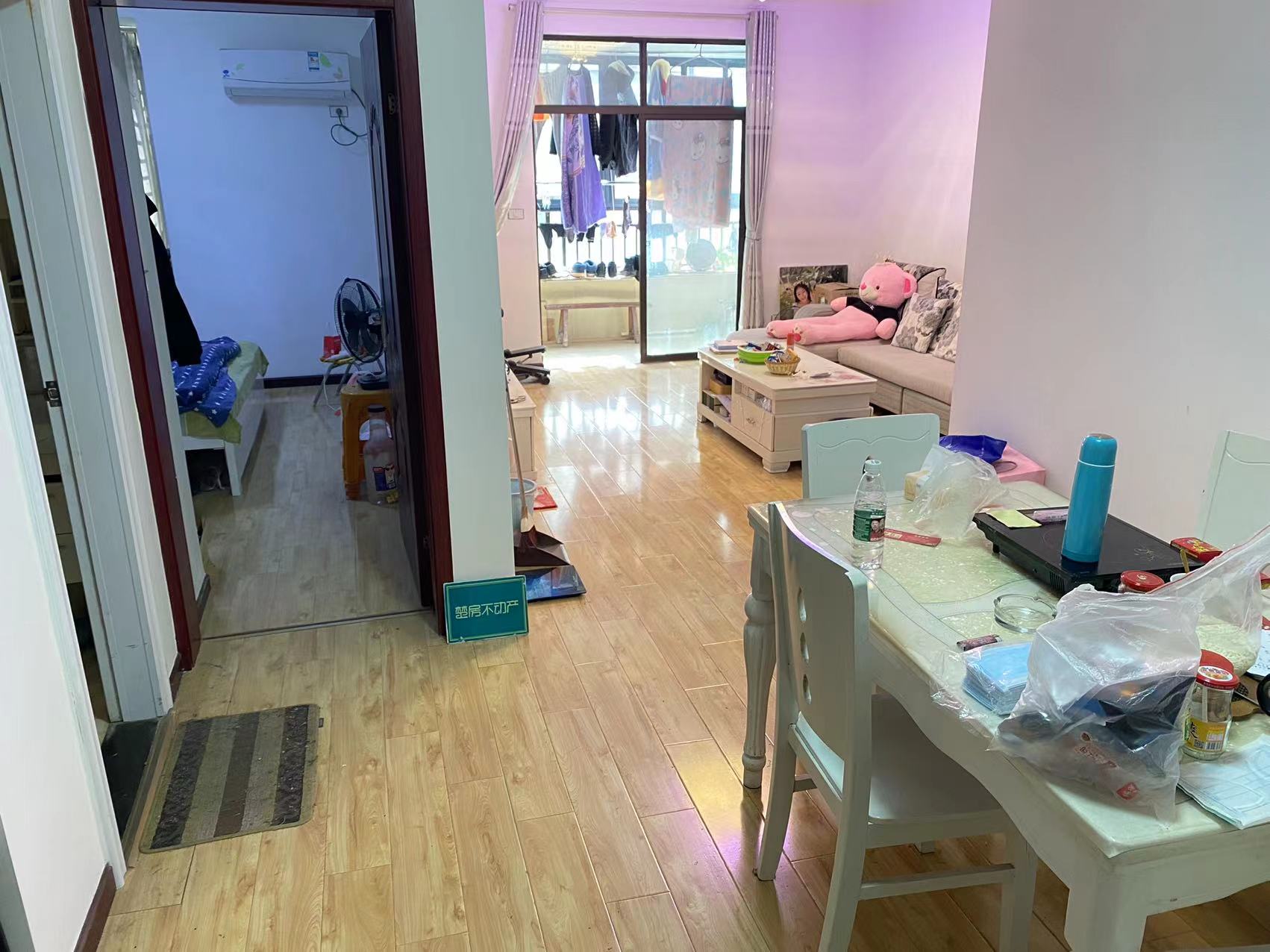 红树湾精装两房，南北通透，小区安静舒适