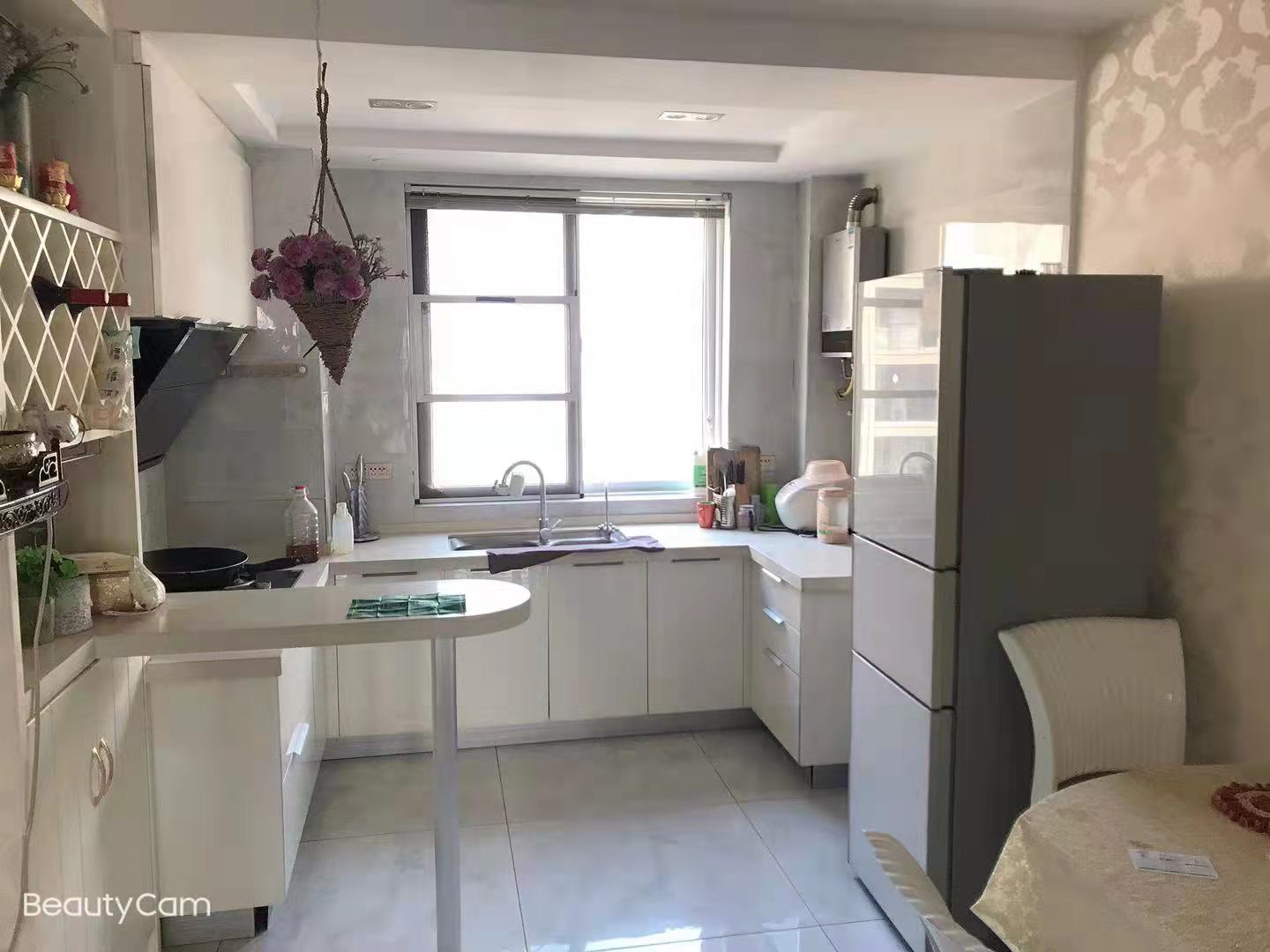 锦绣江山精装三房开放式厨房家里是现代风格房子保养的非常好