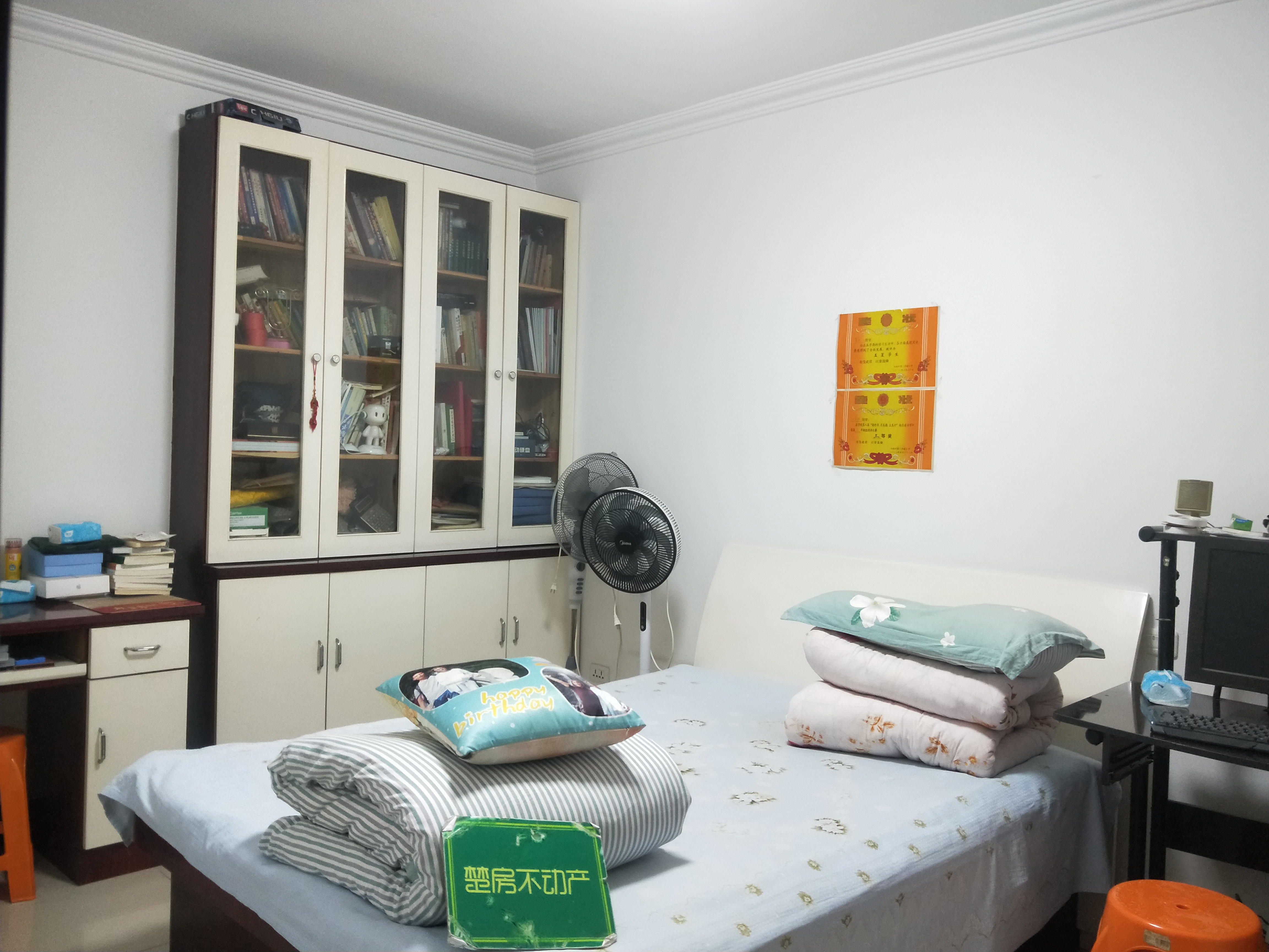 职院对面楚天嘉苑精装大三房南北通透户型楼层采光好价格合适性价比超高欢迎看房