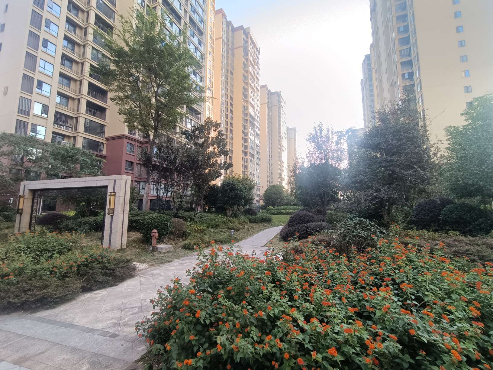 品质小区银孚领秀城带车位一起