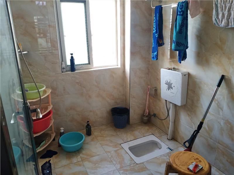 房东急售福星城精装大3房2卫好楼层证件在手满两年可按揭！