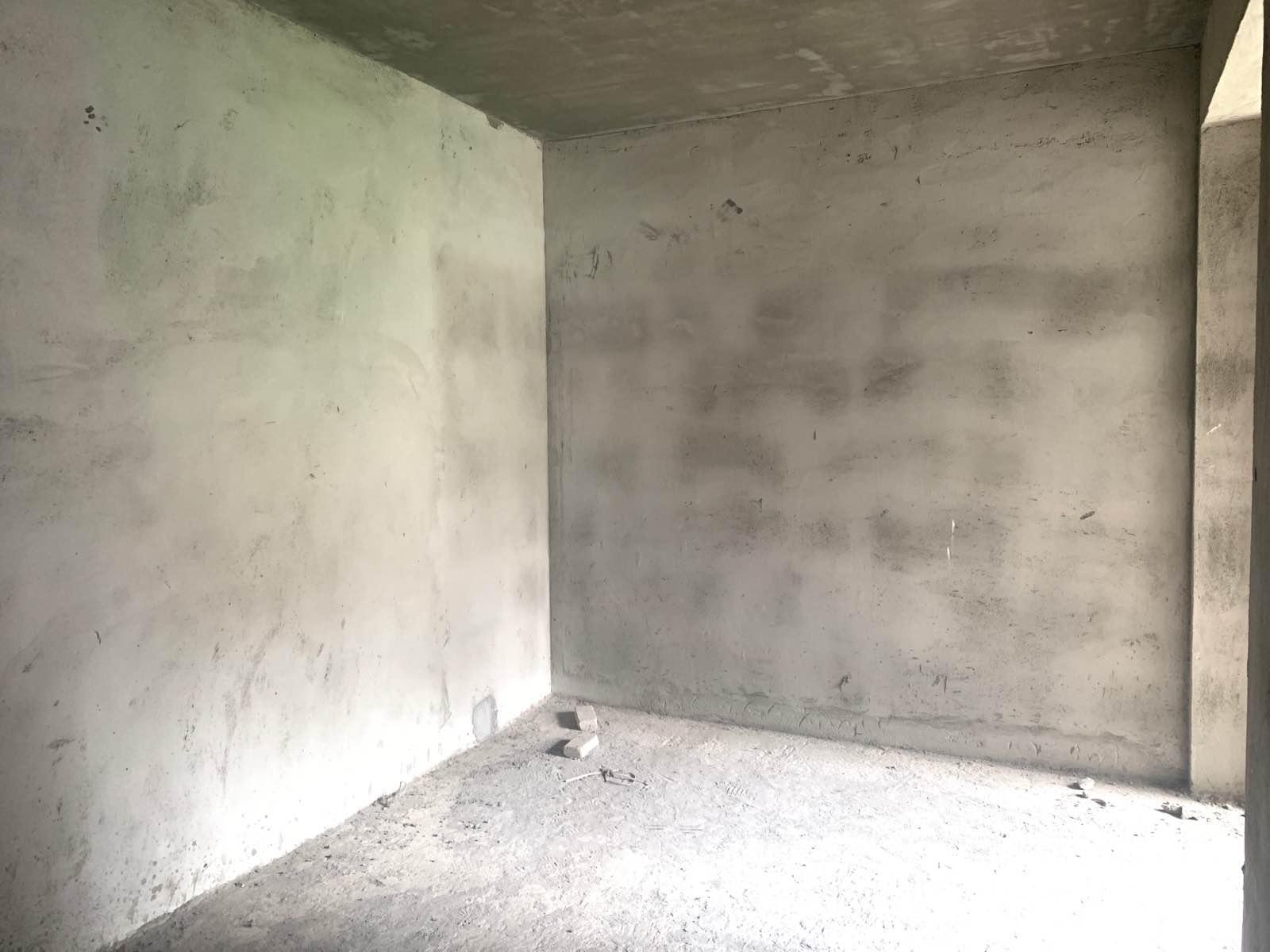 城南城市丽景，价格美丽，单价低，霞好到位滴位置