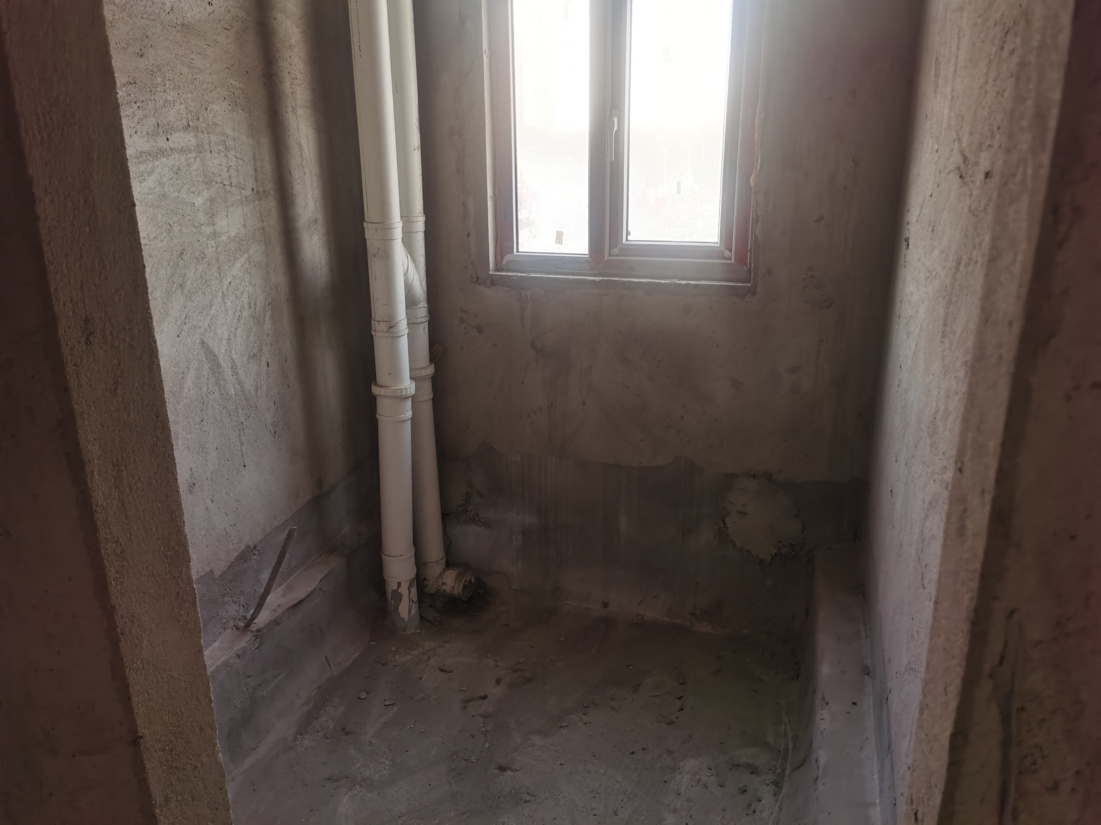 沔阳公馆毛坯大三房证在手诚心出售看房方便