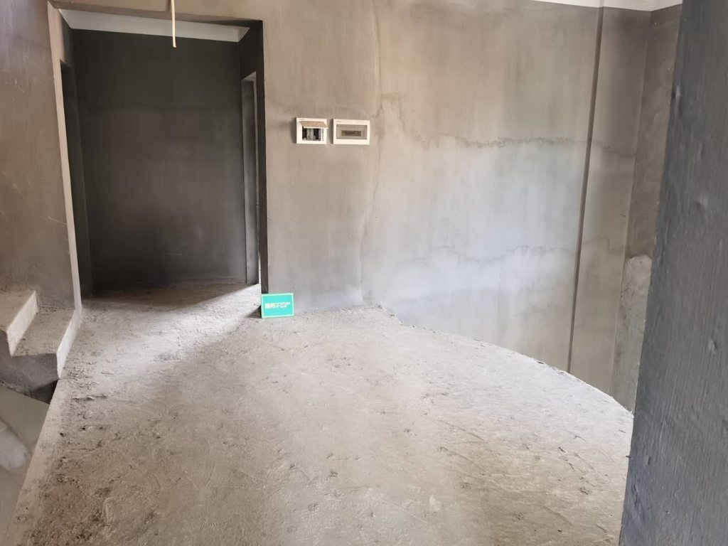 新区花苑新沔中城际铁路旁花园洋房别墅诚意出售