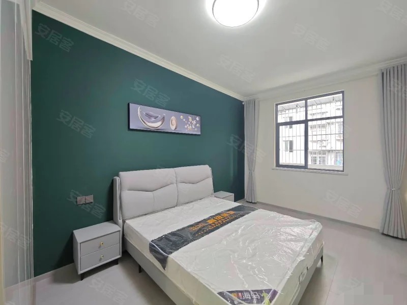 283，环球大新路xiao学旁，步梯三楼，精装3室2厅2卫，成色新，捡漏