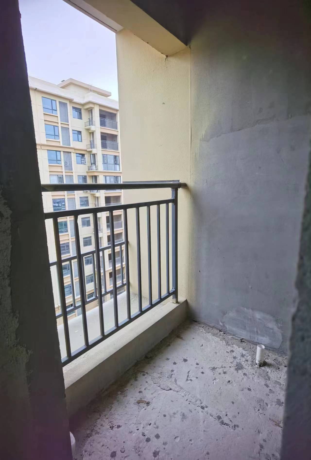 三中理想校区旁沔州花园经济房源