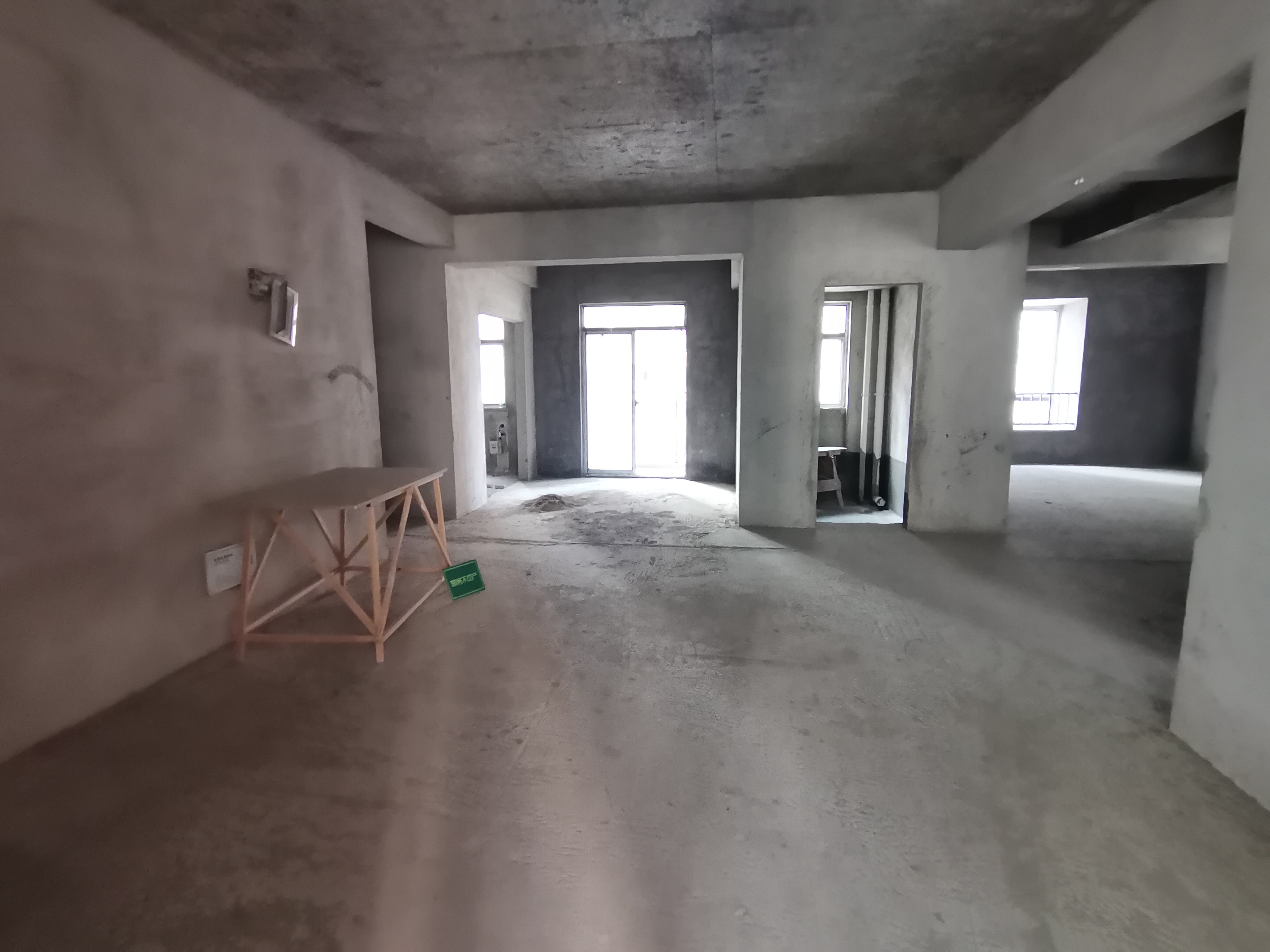 和合国际毛坯四房单价低户型方正房东诚意出售