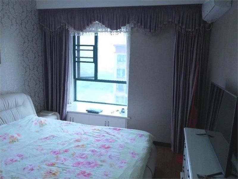  来啦！新城一号精装三房，证满二，拎包入住，坐拥城市 