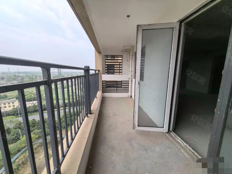 359，捡漏，城南小高层，交投满庭春，电梯好楼层15楼，单价3900元，大阳台