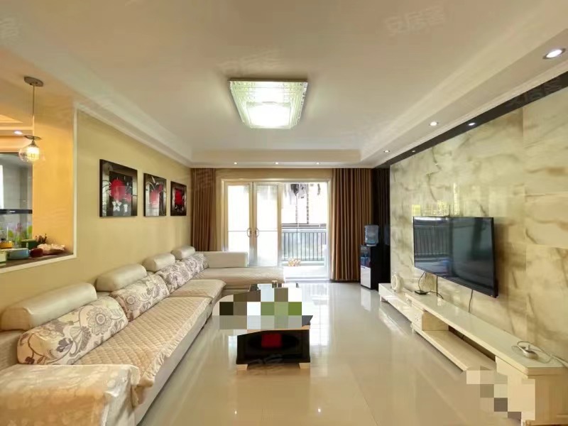 捡漏，亏本出售，城南，金诚花园， 精装大3房，电梯小高层，单价4100 ，满五，