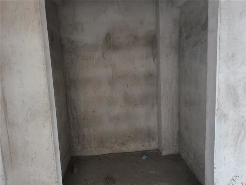 城南城市丽景的毛坯大三房电梯好楼层交通生活都便利