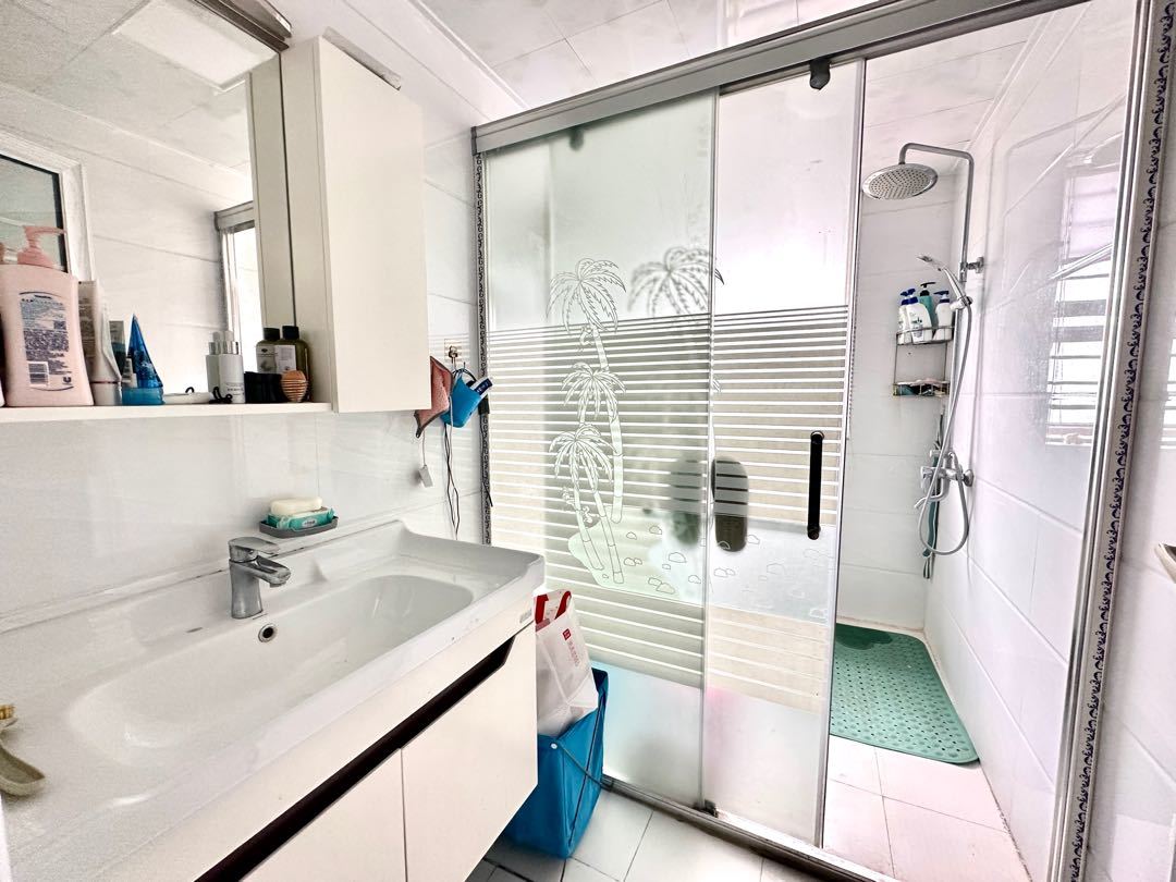 捡漏，御台公馆，精装四房，好楼层，成色新，证满二