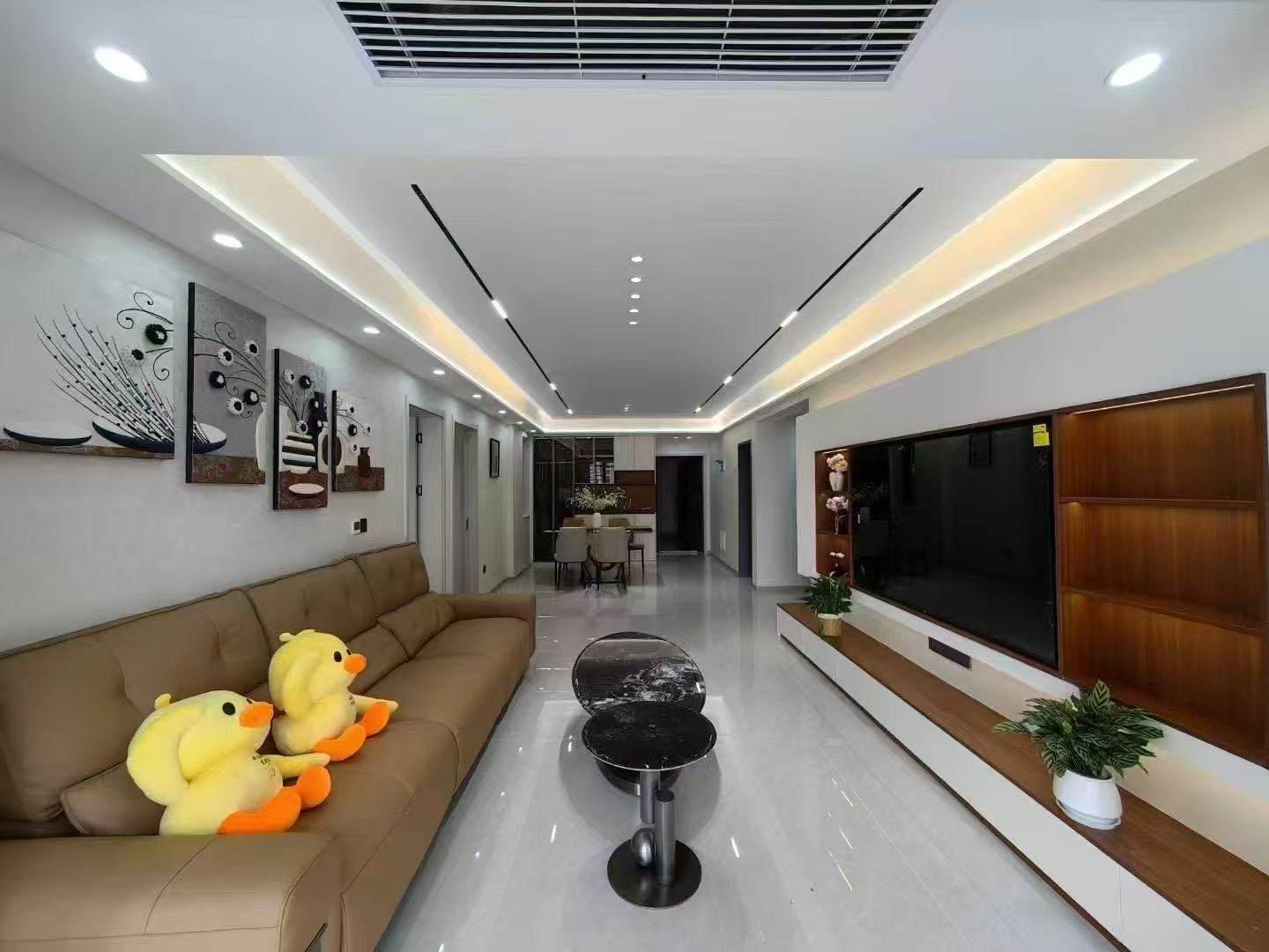 414，城南，森林国际，豪装三房，电梯好楼层，书包房，证满二，南北通透