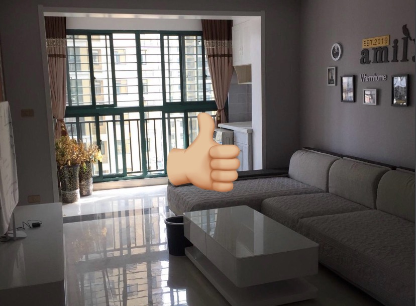 新街紫金城三房出租家电齐全成色新