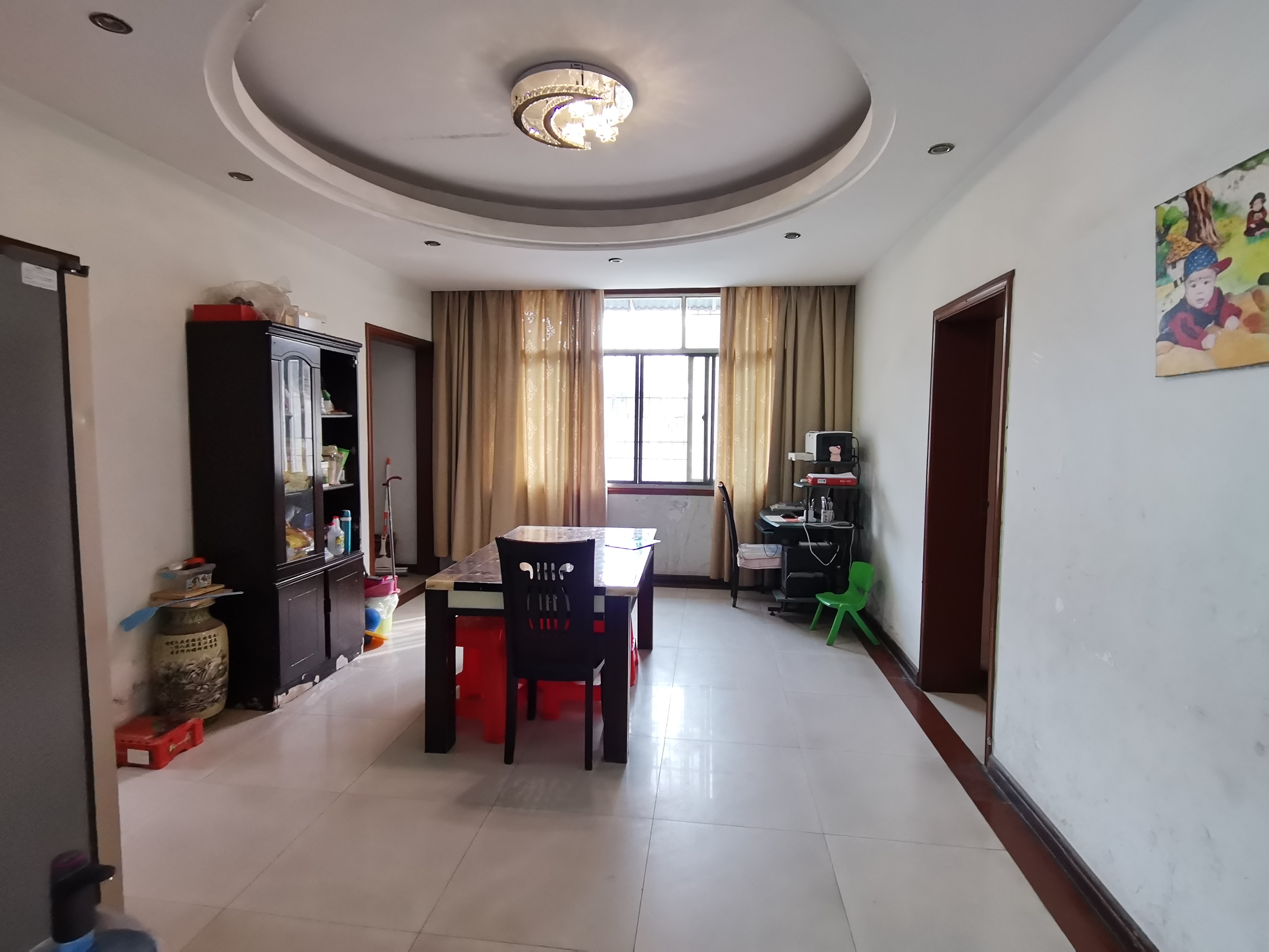 干河社区卫生服务宿舍精装四房中间楼层房东诚意出售