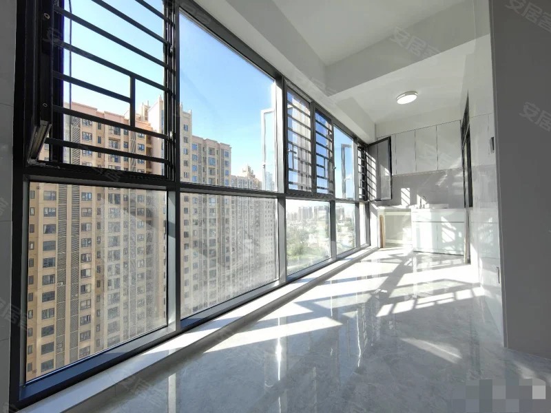 亏本急售，捡漏捡漏，城南，南国明珠，上元泰三中，电梯中间楼层，全新装修，