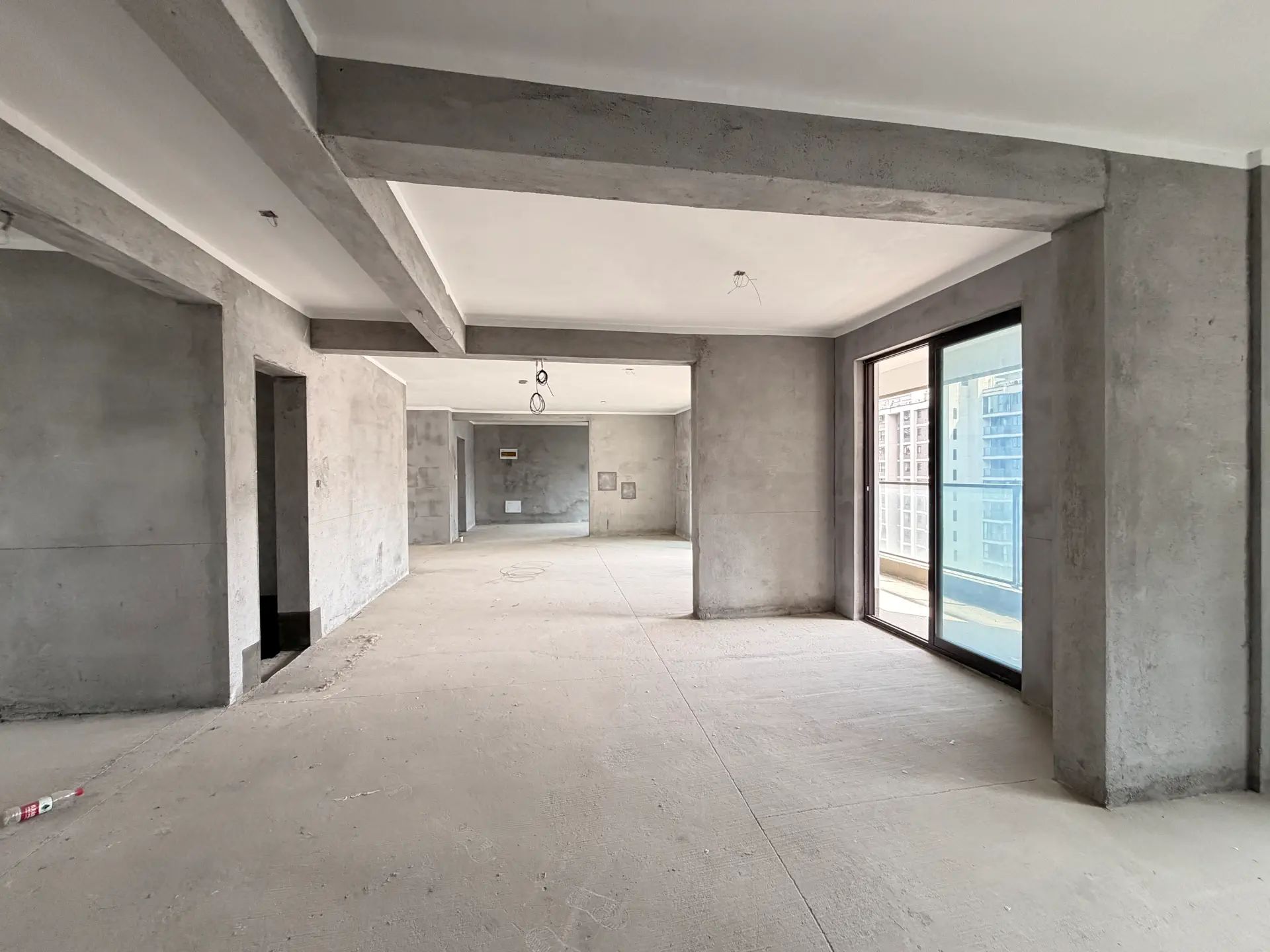 城南，吾悦广场，包满二，带车位，双阳台户型，电梯好楼层