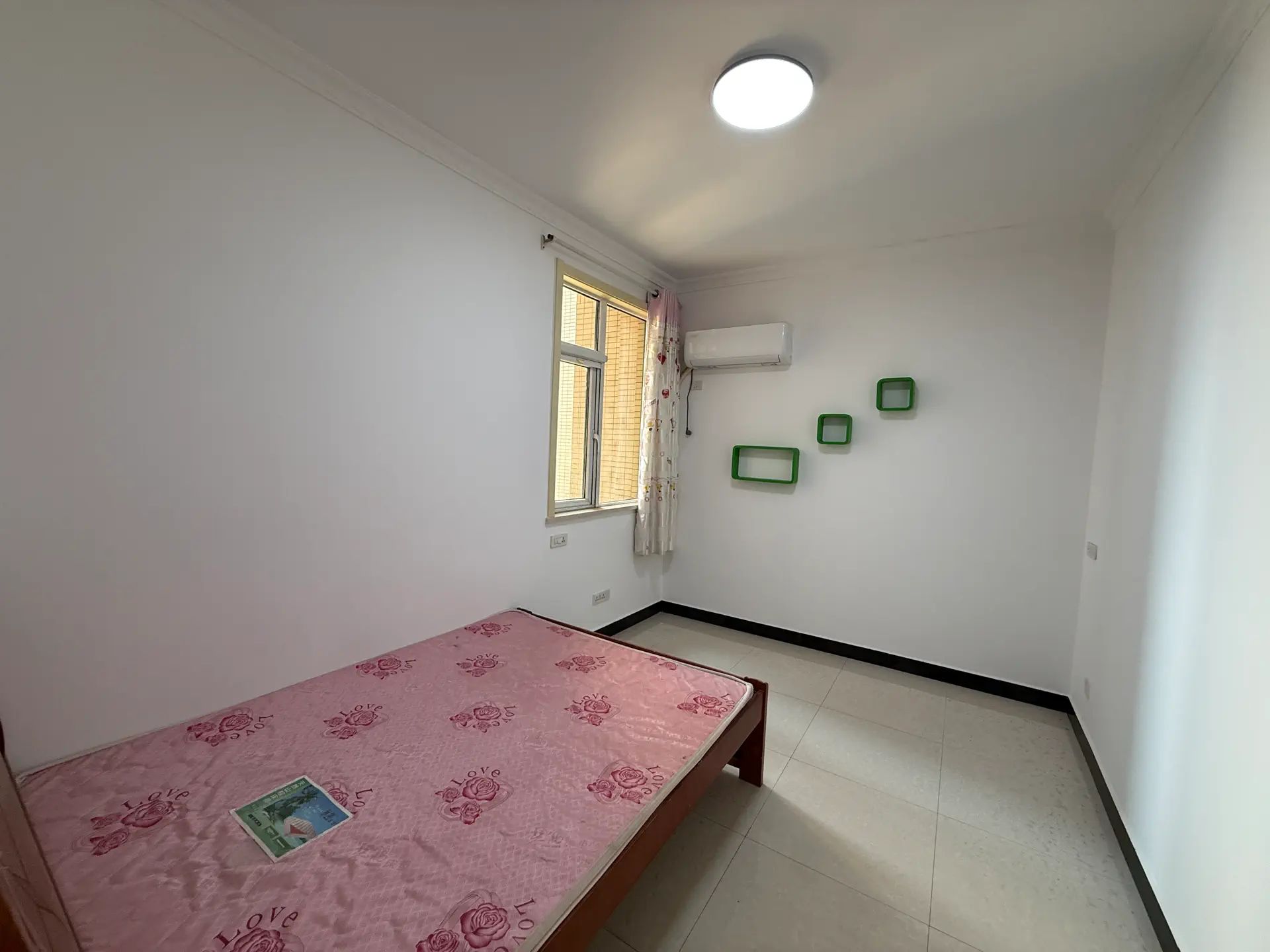 捡漏，中央华府，电梯小高层3200一平，一梯两户，好楼层