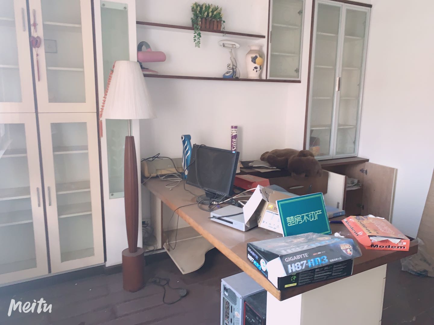 地锦小区四中旁边精装大平层老证诚意出售