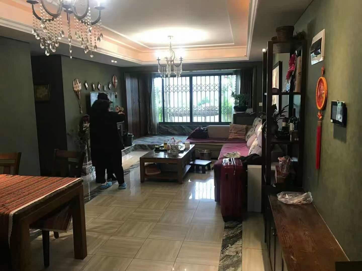 福星城带露台3室2厅1卫满2看房约