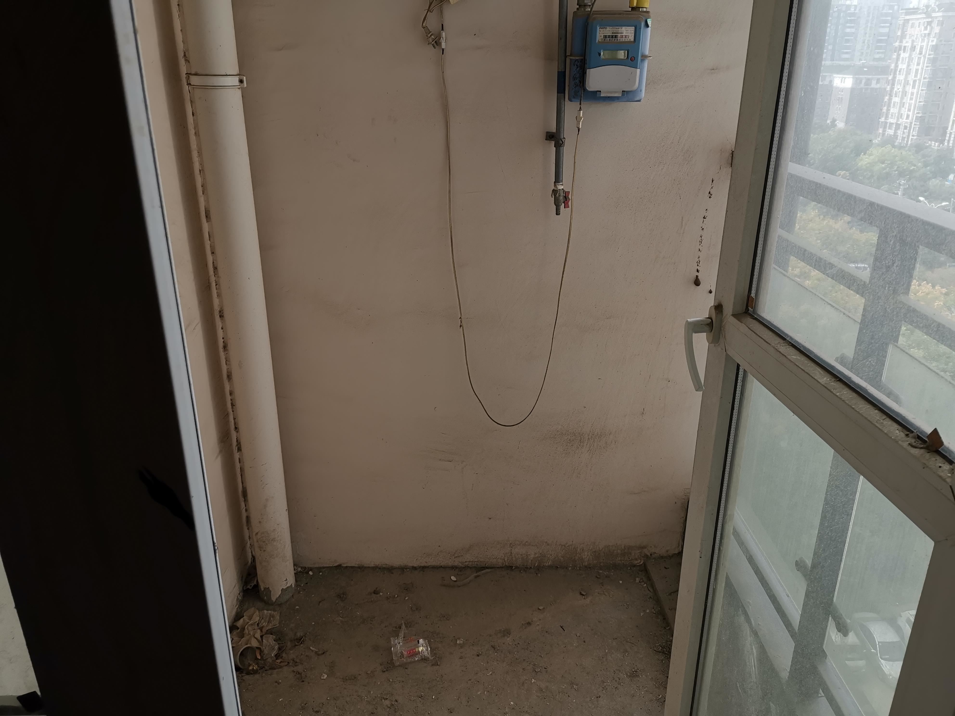 福星城毛坯电梯好楼层采光瞎到位有钥匙 看证满两年