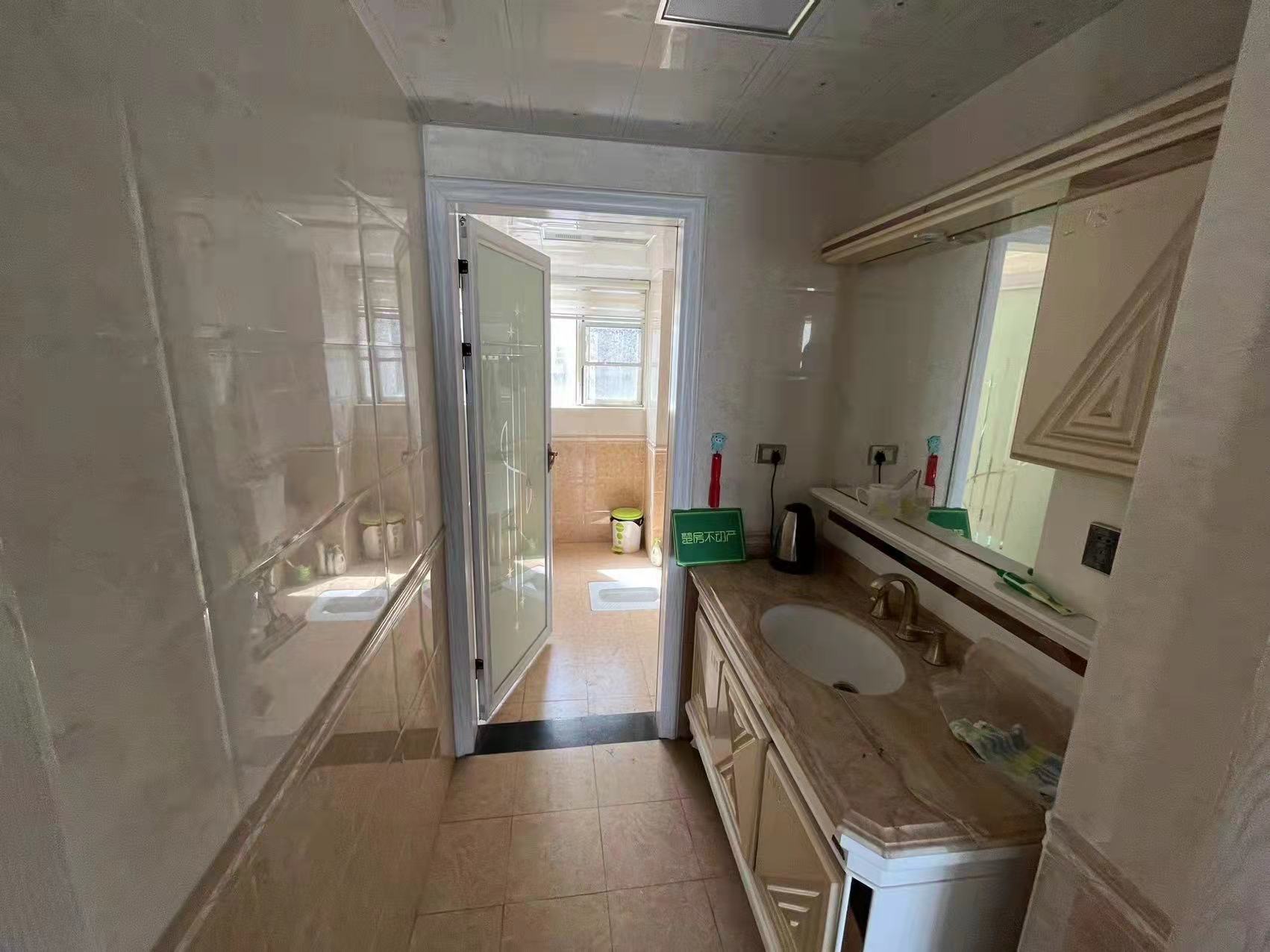 紫金城精装修楼层好视野开阔证满2年读书买菜都方便