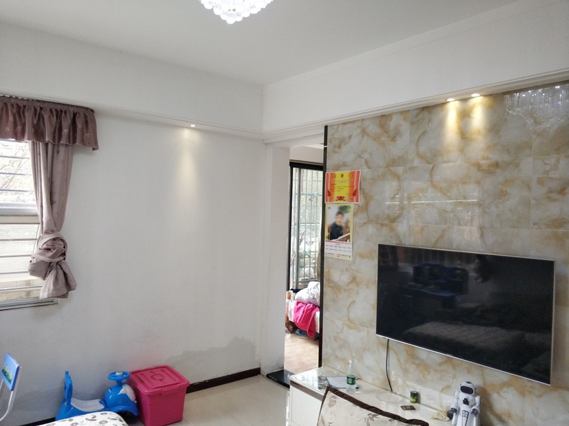 公园世家小高层4房，送超大露台，看房约