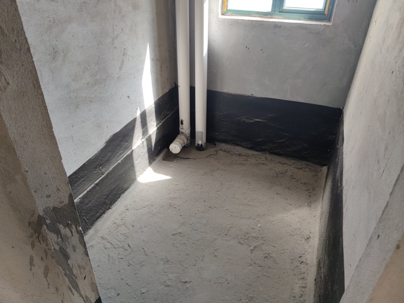 新城壹号五期稀有大三房带空中花园，东边户