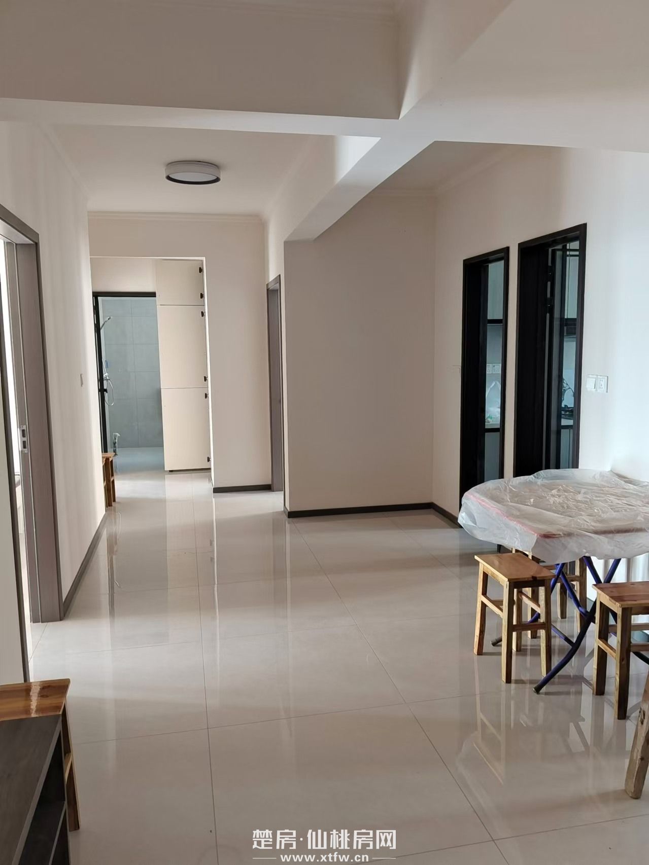 骑尾社区(高层)126平4房2卫合租整租均可，家具家电齐全，拎包即住