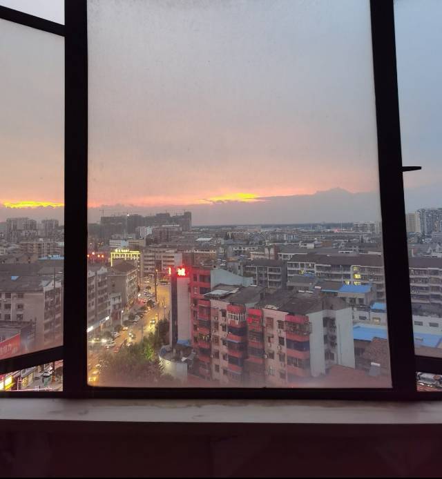 凯宾斯领包入住房东直租！价格美丽！