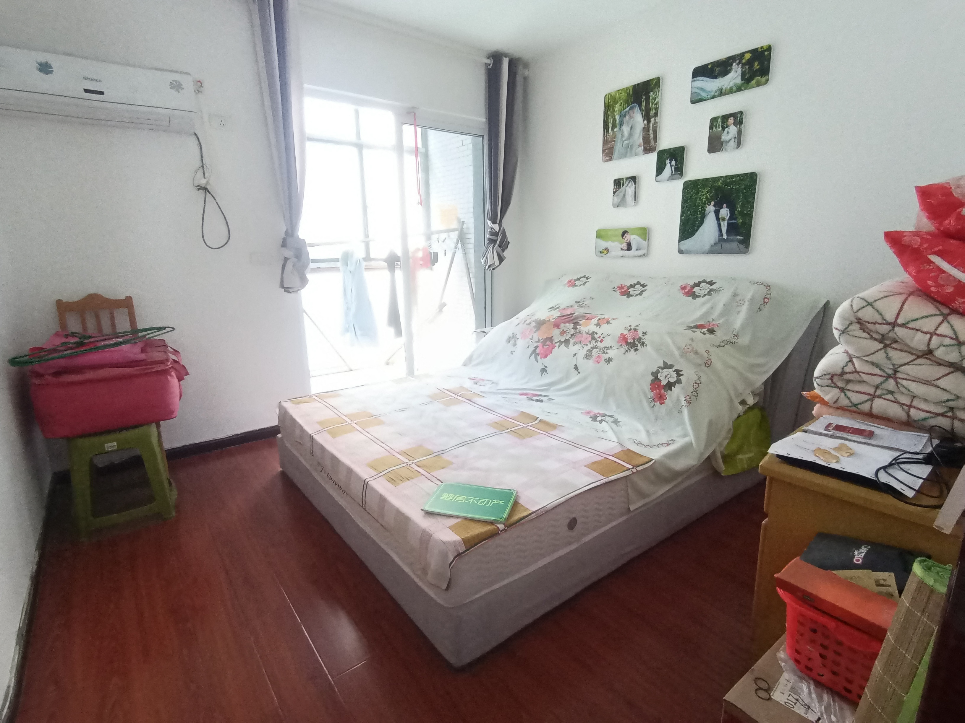 浅水湾精装两房老证出行方便