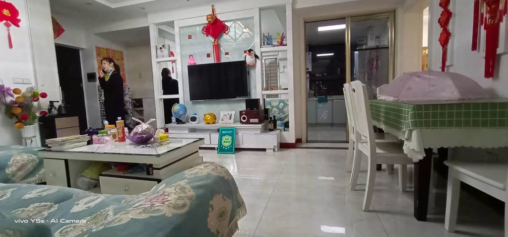 圣淘沙精装两房，户型好保养新生活便利配套齐全 看房