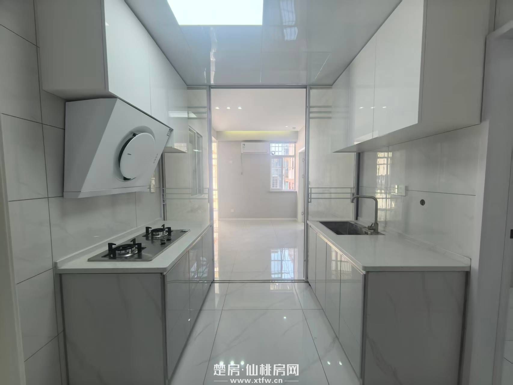 电梯80平全新精装24.8万