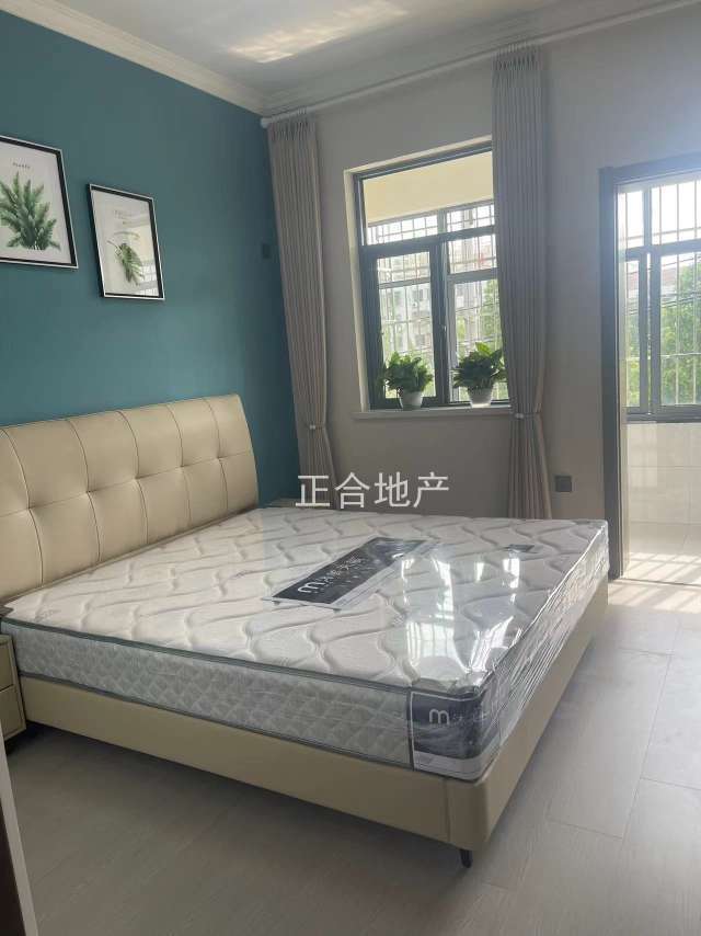 沙嘴菜场附近，步梯4楼，精装3房1卫，9.9成新装修，配套齐全拎包入住，