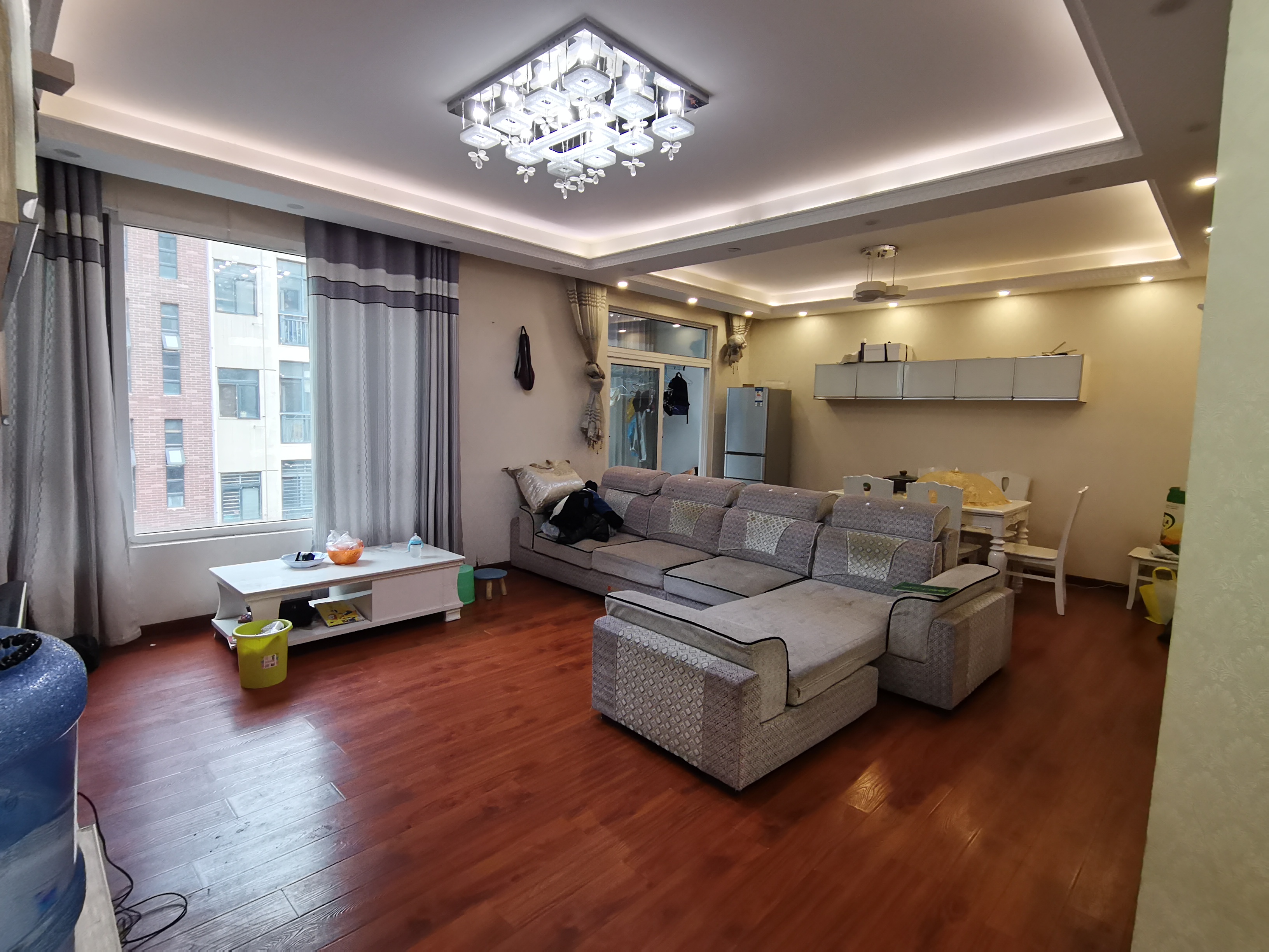 森林国际 洋房出租 中间楼层 户型方正 房东诚意出租