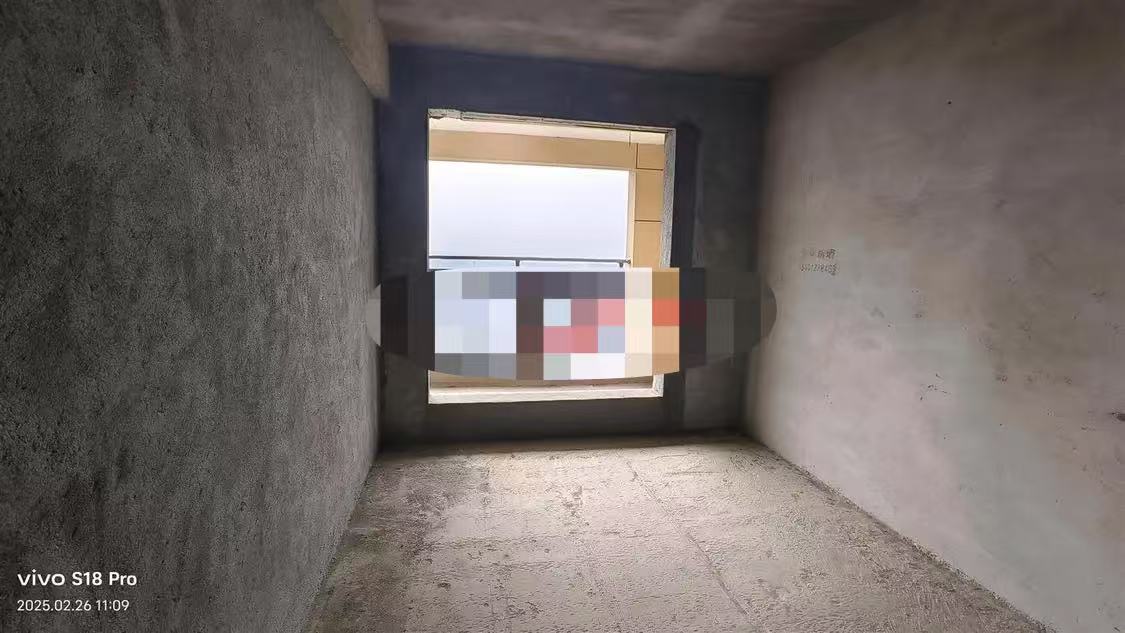 沔阳公园旁，沔阳清华园，毛坯3房，，单价6300，电梯16楼，满二，带车位，采光视野好