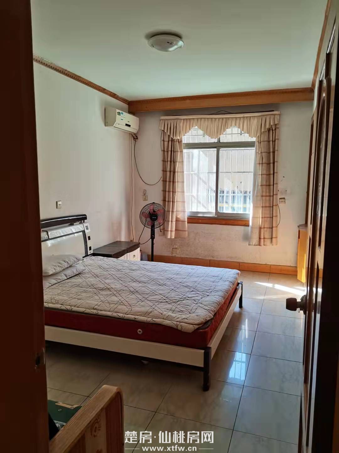 商城北门步梯好楼层、实验 旁、出门就是好邻居、商城大厦