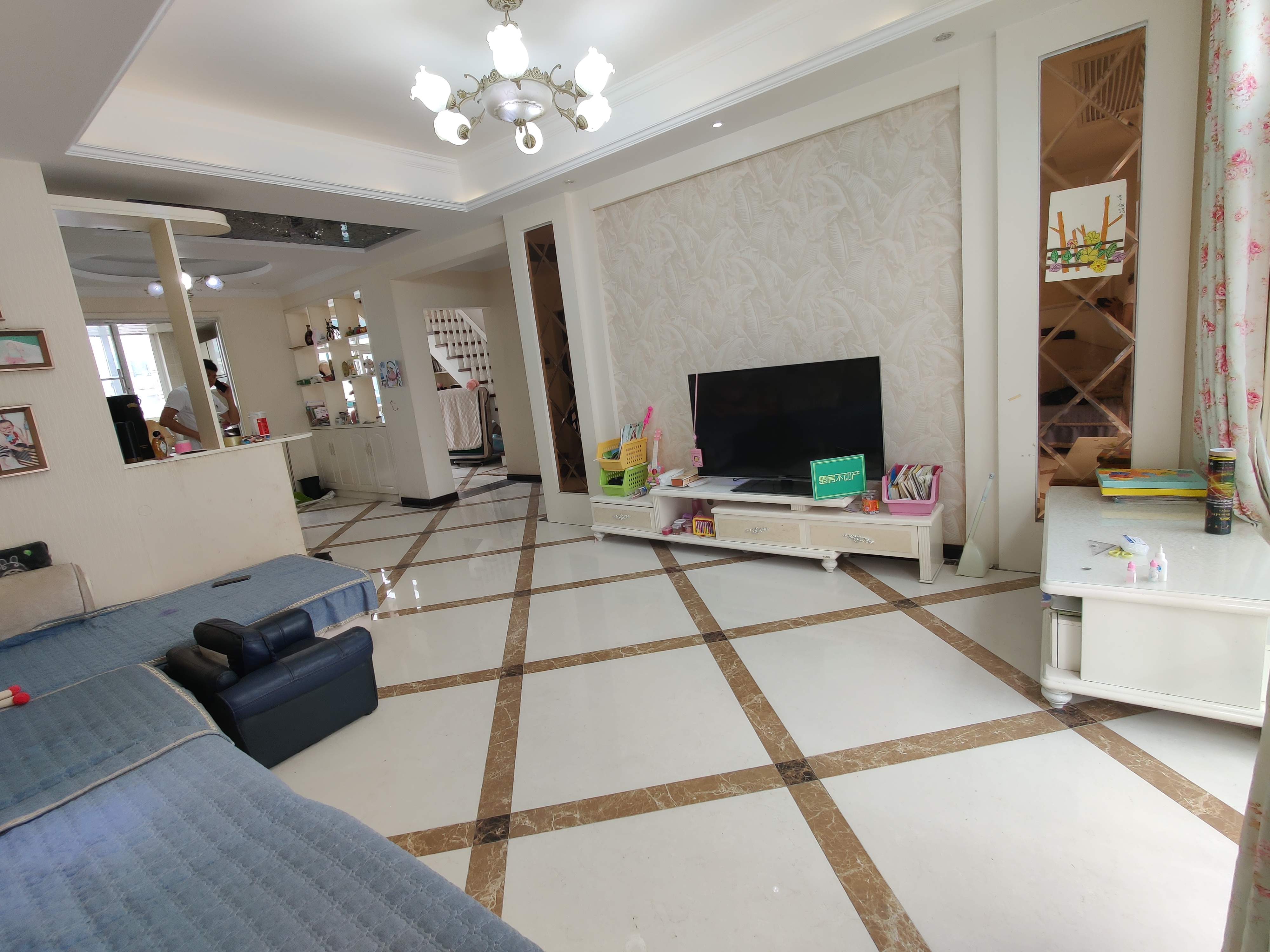 香岸华府复式楼精装修带露台南北通透看房提前联系大阳台