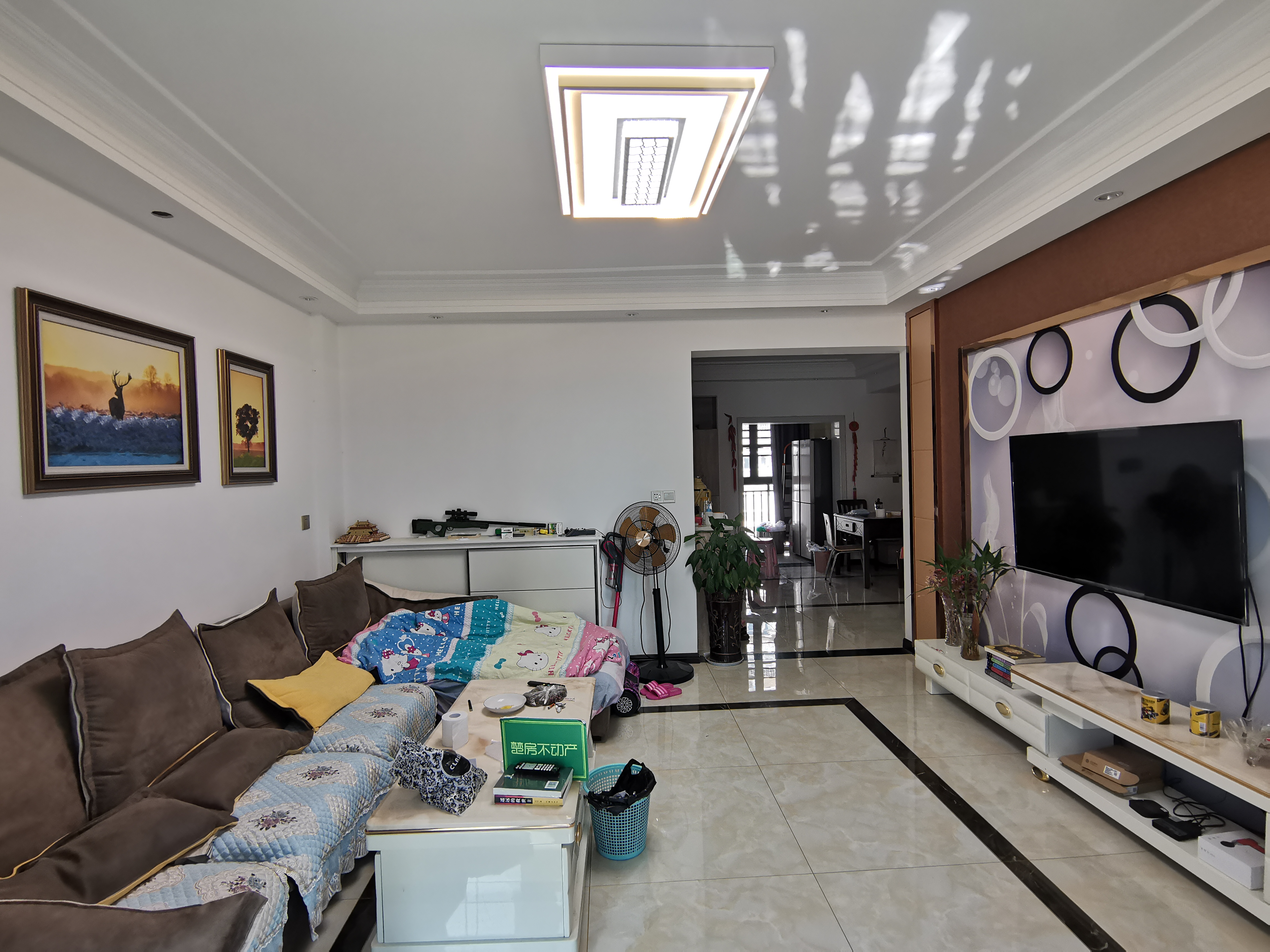 亏十几万诚心卖，首付1 0万好楼层，只卖毛坯价，证满二